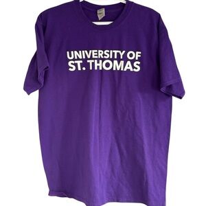 University of St. Thomas Purple T-Shirt Size Large Gildan MN Minnesota